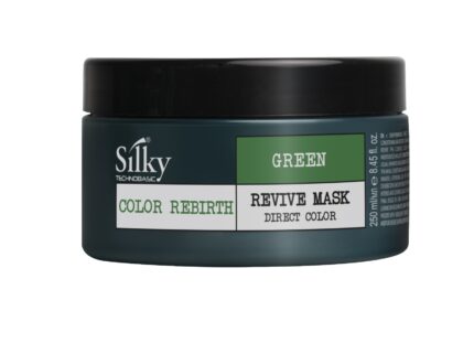 En grön burk märkt "SILKY REVIVE MASK DIRECT COLOR GREEN 250ML" för män, med direkt färgbehandling, med ett elegant svart lock. Etiketten framhäver dess gröna nyans och storleken som 250 ml/8,45 fl oz, vilket representerar Silky Sveriges förstklassiga kvalitet.